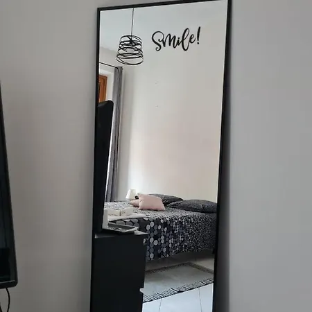 Shila's Badroom Hotel *